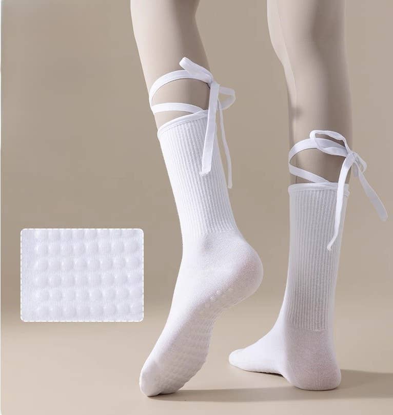 Curated Grip Sock - Studio Wrap (White)