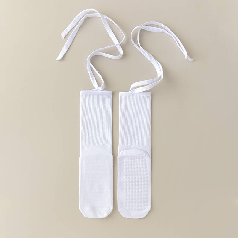 Curated Grip Sock - Studio Wrap (White)